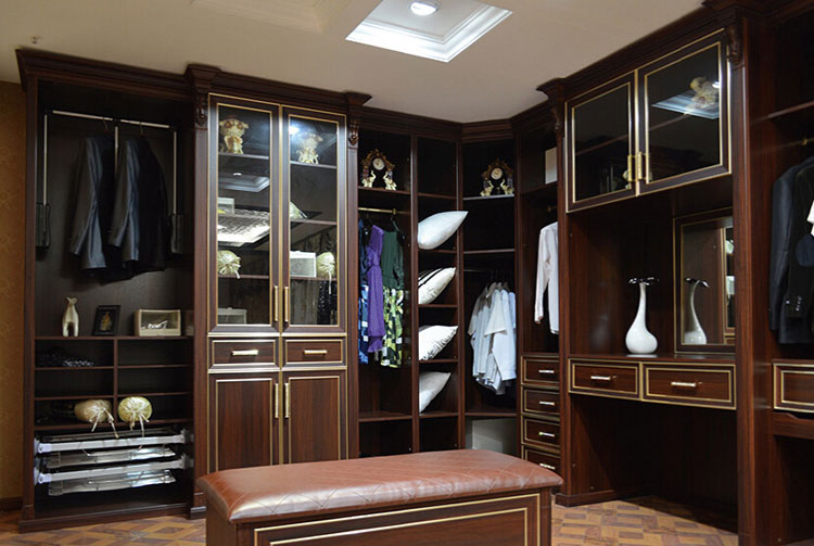 欧派新巴洛克衣柜效果图 奢华典雅